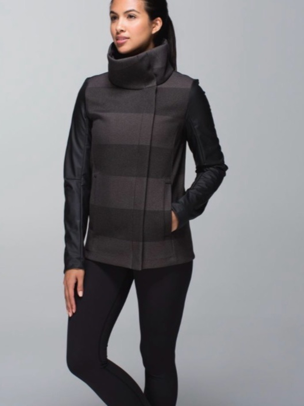 Lululemon Brisky Biker Jacket
Black / Horizontal Stripe Black Soot Light / Black